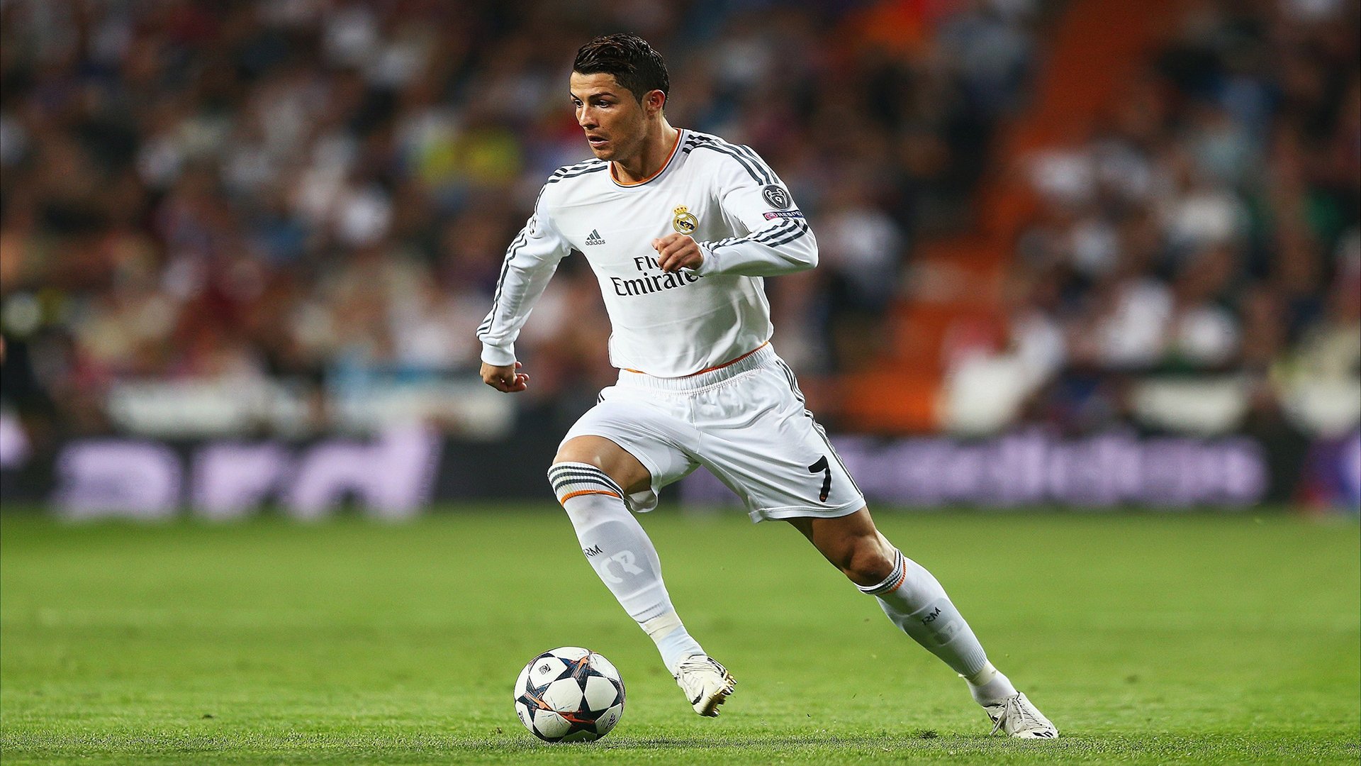 开云FIFA-蓝白风暴中的红白孤城—亚马尔以一己之力,在德比的血色中刻下唯一